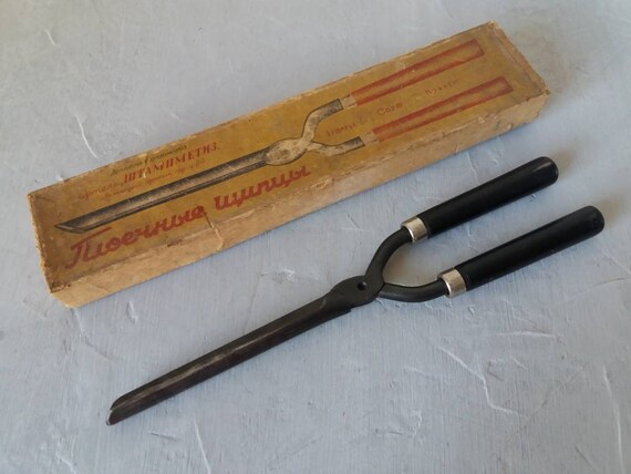 old fashioned curling iron