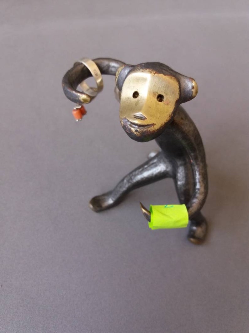 Vintage Ring Holder Brass Monkey Figurine Monkey Bronze Statuette Brass Statuette USSR Monkey Figure Retro Jewelry Holder Industrial Decor