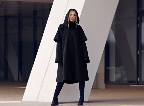 extra long hooded sweatshirt