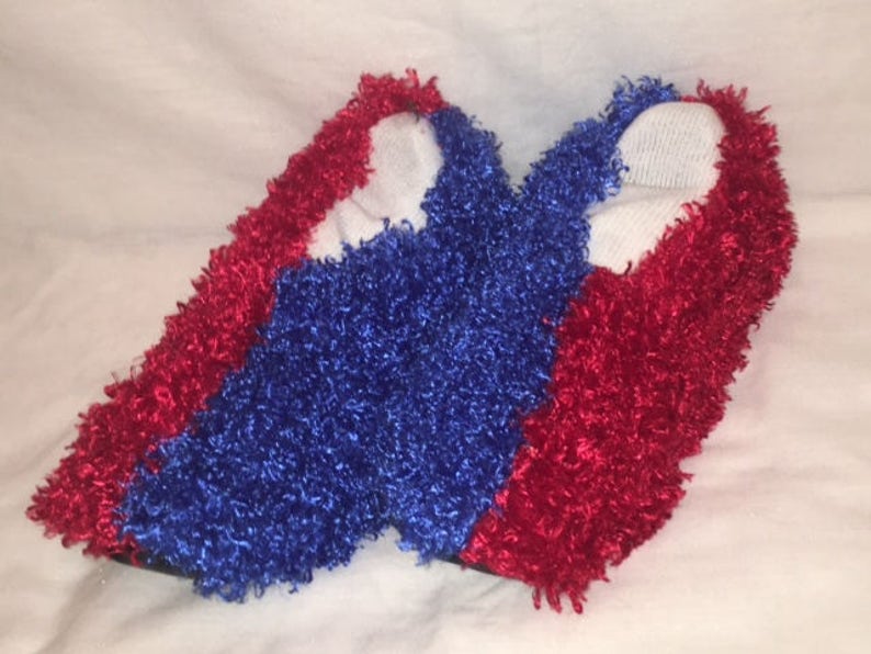 Fuzzy Bowling Shoe Covers 1/2 Royal Blue 1/2 Red Hammy�s
