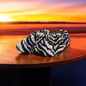 Hammy&#39;s Bowling Shoe Covers Zebra - Tiger White / Black Fuzzy Bowling Shoe Covers