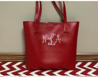 Naaipatroon voor een vinyl tas met boxed bodem