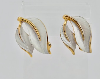Sarah Coventry White Leaves Clip-On Earrings - Pearlized Perfection, 1965