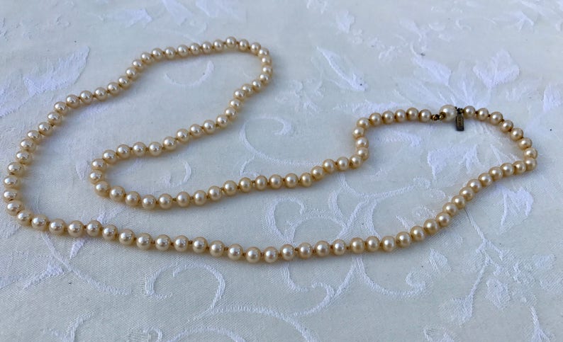 Vintage Marvella Knotted Faux Pearl Necklace image 4