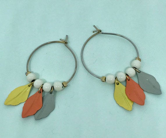 Pretty Wire Ring Earrings with Enameled Leaves an… - image 5