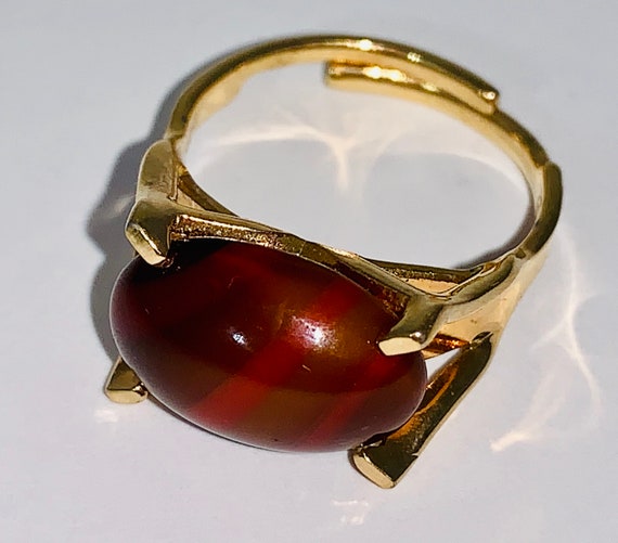 Sarah Coventry Wood Nymph Ring, 1972 - Brown Oval… - image 1