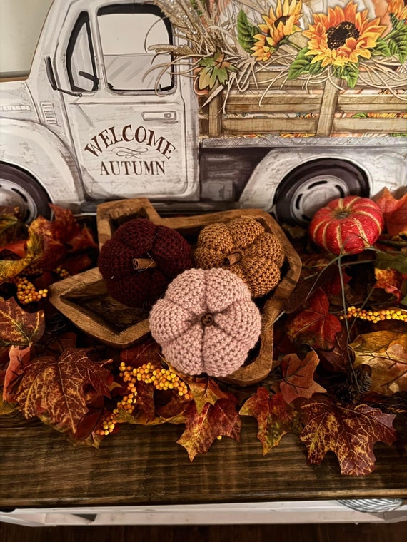 Crochet Stuffed Pumpkin Halloween/Fall/Thanksgiving Decorations. *NEW TEENY SIZE*