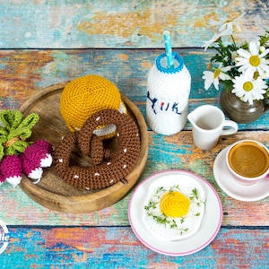 DE/EN instructions - breakfast, pretzel, rolls, egg, radish, milk - amigurumi, children, toys, Montessori, crochet, shop (German/English)
