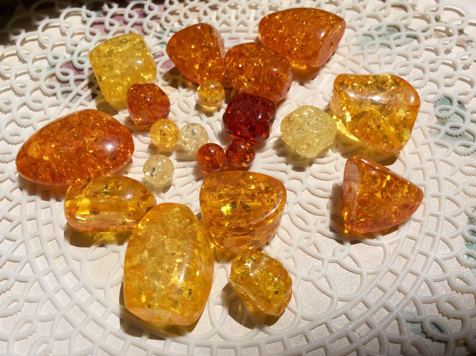 Mixed lot of 20 pcs amber resin beadsimitation amber. size Etsy