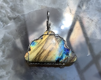 Labradorite Cloud Pendant