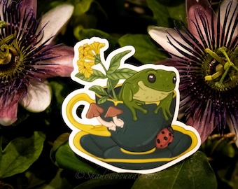 Pegatina de vinilo resistente al agua con forma de taza de té con forma de rana y duende