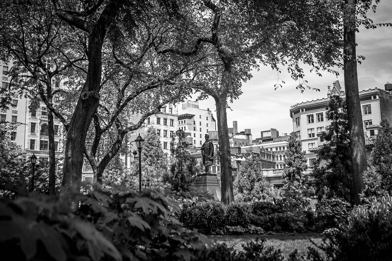 Digital Art Printable File Download 300 Dpi 24x36 and 8x12 Black&white