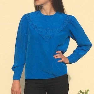NILANI Vintage 1980&#39;s blouse, cobalt blue