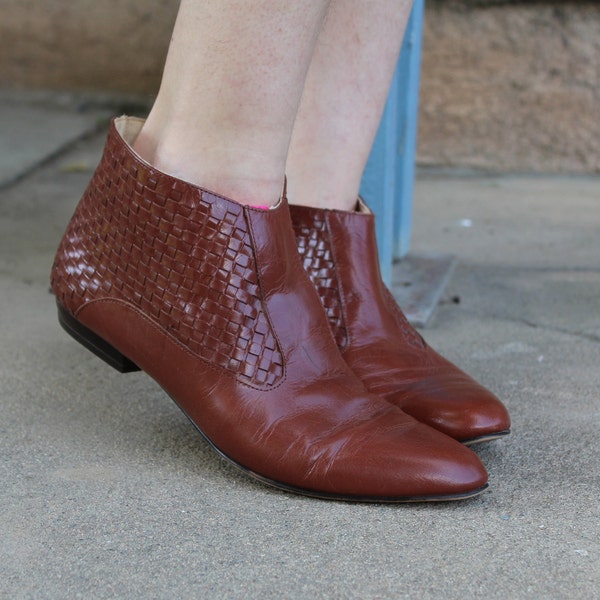Trotters cognac brown woven ankle booties