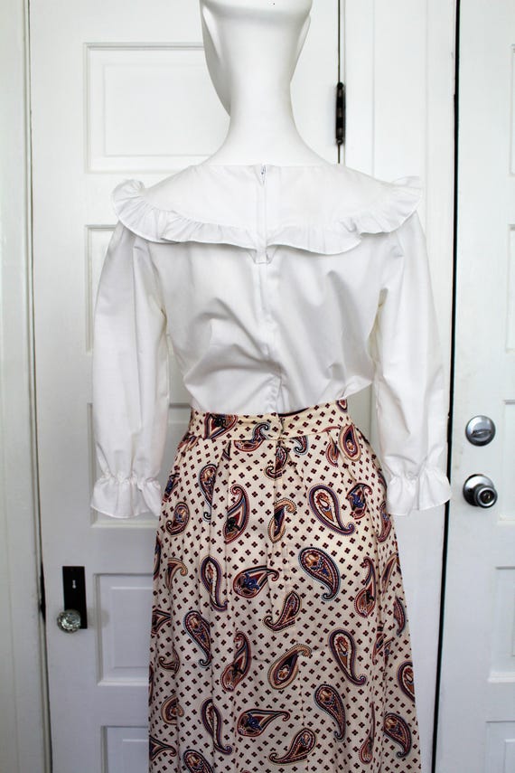 Vintage white paisley peasant skirt - image 3