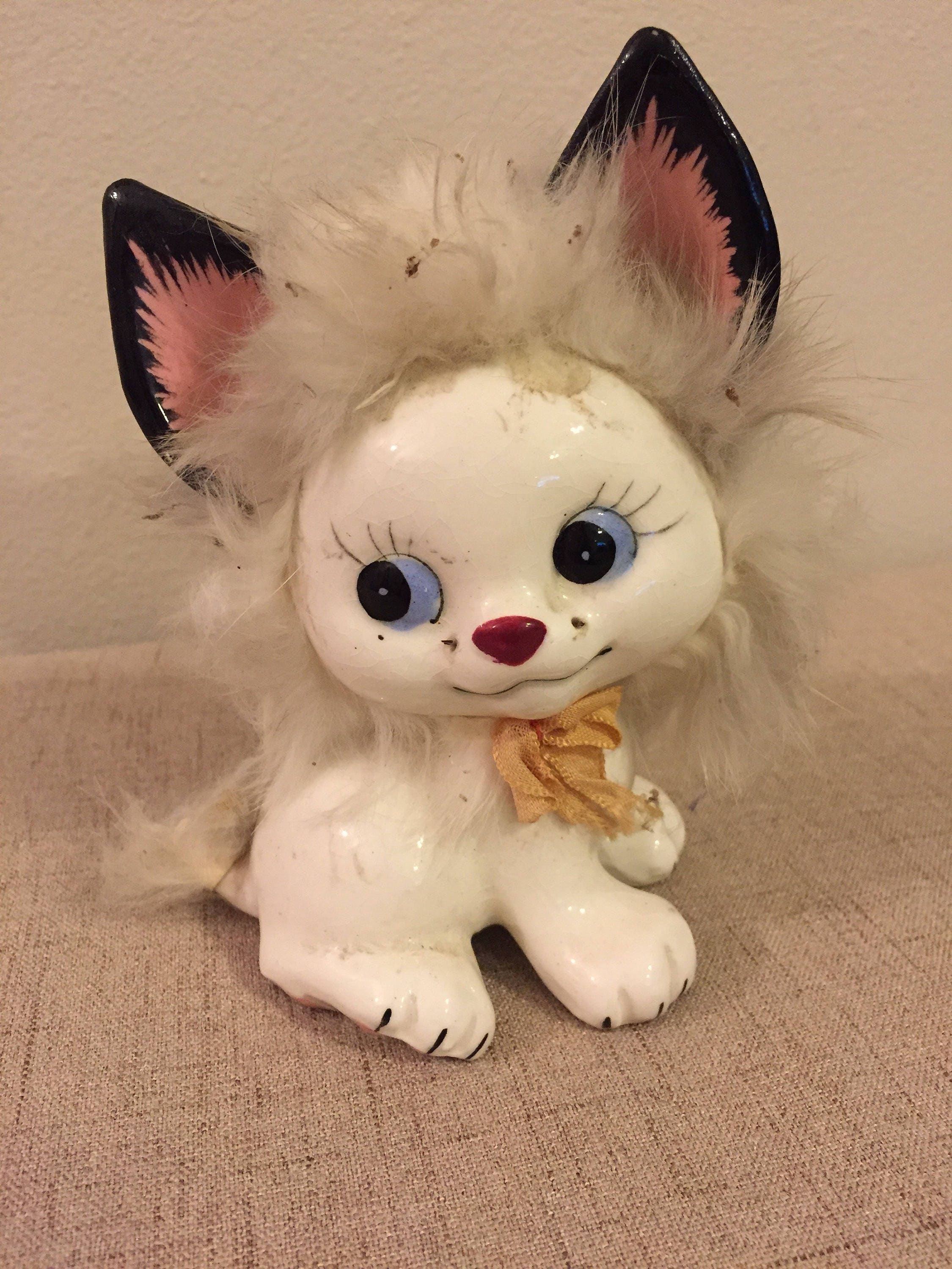 cat figurine collectors