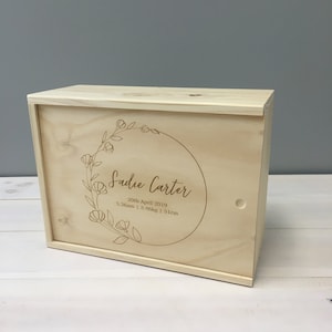 KEEPSAKE WOODEN BOX - Personalised Baby Keepsake Box