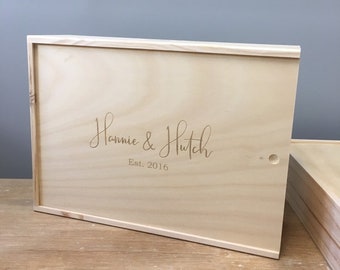 COUPLES KEEPSAKE BOX - Personalised Keepsake Box for Couples - Wedding Memory Box - Engagement Gift Box