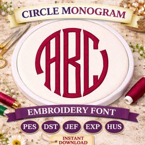 Könnte beinhalten: Ein weißer Stickrahmen mit einem burgunderfarbenen Monogramm der Buchstaben "ABC" wird gezeigt. Die Texte "CIRCLE MONOGRAM" und "EMBROIDERY FONT" sind zu sehen. Das Bild enthält Garnrollen und eine Schere.