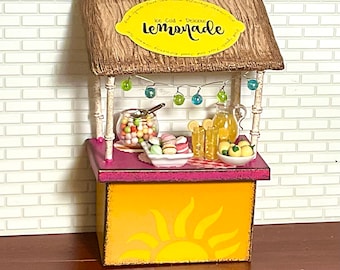 Dollhouse Miniature Lemonade Stand.  1:12 Scale