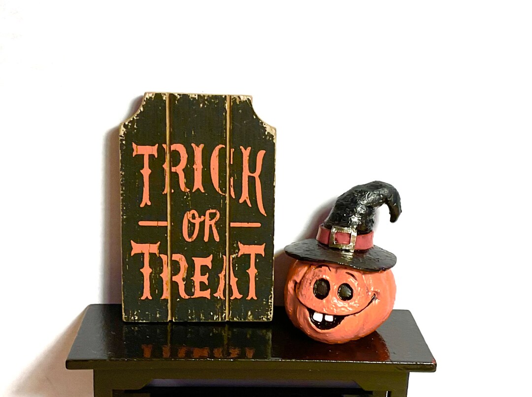 Dollhouse Miniature Halloween Decor, Distressed Wooden Trick or Treat ...