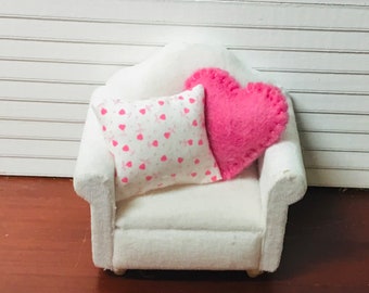 Dollhouse Miniature Pink Heart Pillow Set, Valentine’s Day Decor, Valentine’s Pillow Set.   1:12 Scale