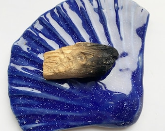 Mermaid's Treasures: Ceramic Shell Incense Holder, Jewelry Dish, and Whimsical Home Deco