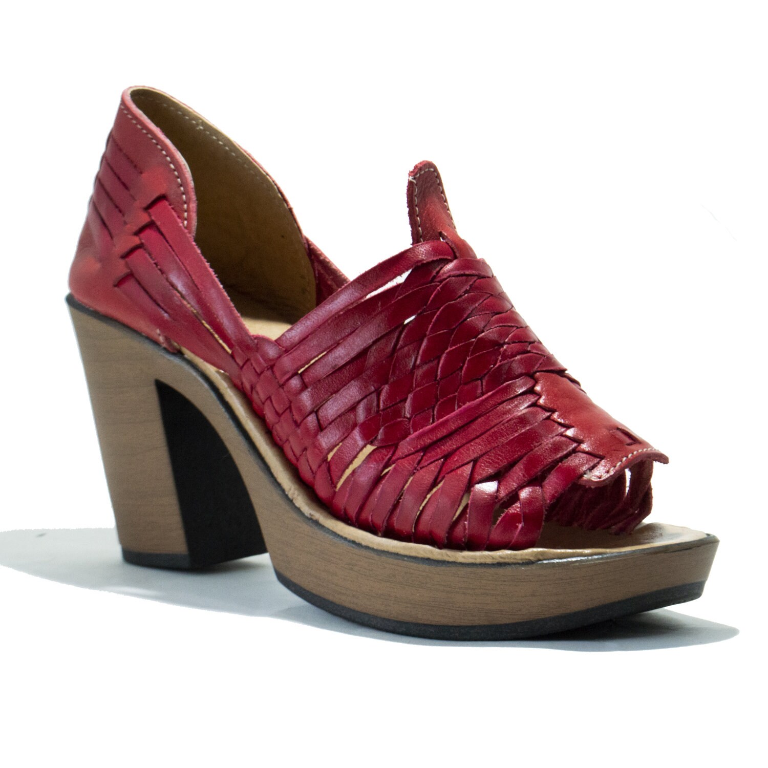 huaraches red and gold