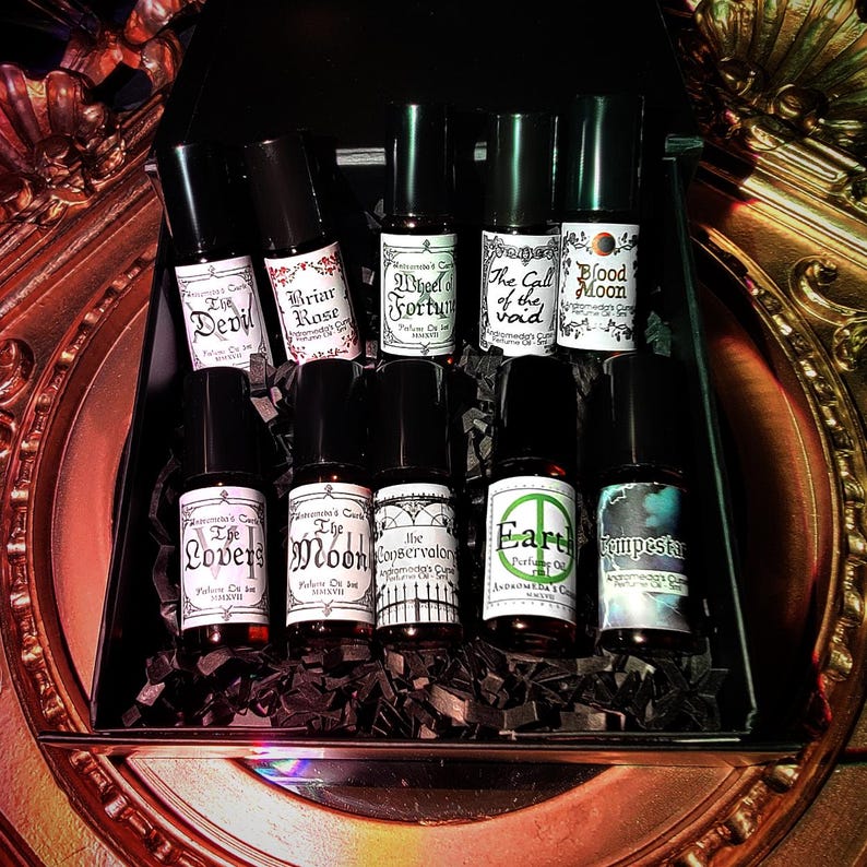 Customizable Gift Box - Rollerball Perfume Oil - 5ml Rollerball Bottles - Gift Set - Vegan & Cruelty Free image 3