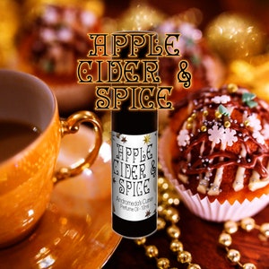 Apple Cider & Spice - Apple, Clove, Cinnamon - Rollerball Perfume Oil - Vegan