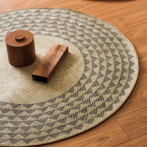 Thick round yoga mat clearance