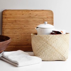 Piccolo cestino intrecciato, cestino in rattan, organizer per riporre oggetti, cestino per ripiani, cestino decorativo, cestino accogliente, cestino raccogli-oggetti, piccole dimensioni