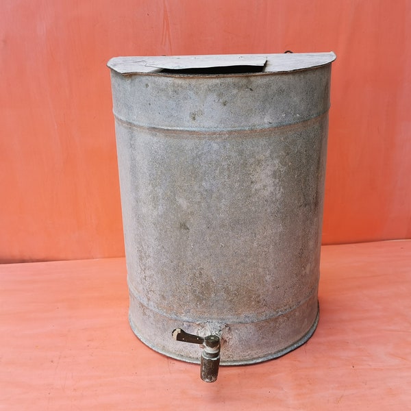 Rare old antique galvanized tin sink barrel water basin washbasin