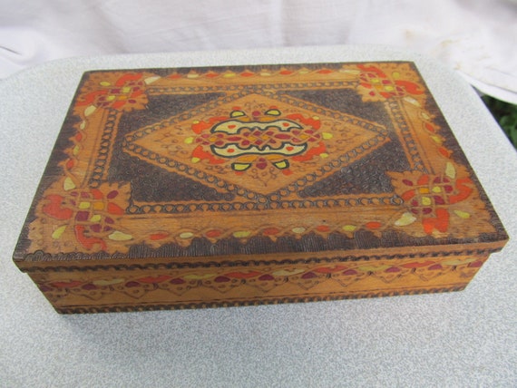 Old Vintage Wooden Hand Painted Jewelery Or Makeup Box Etsy