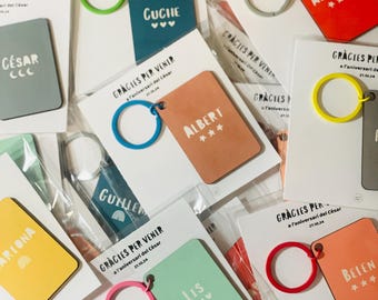 PERSONALIZED KEYCHAINS FOR CHILDREN'S EVENTS