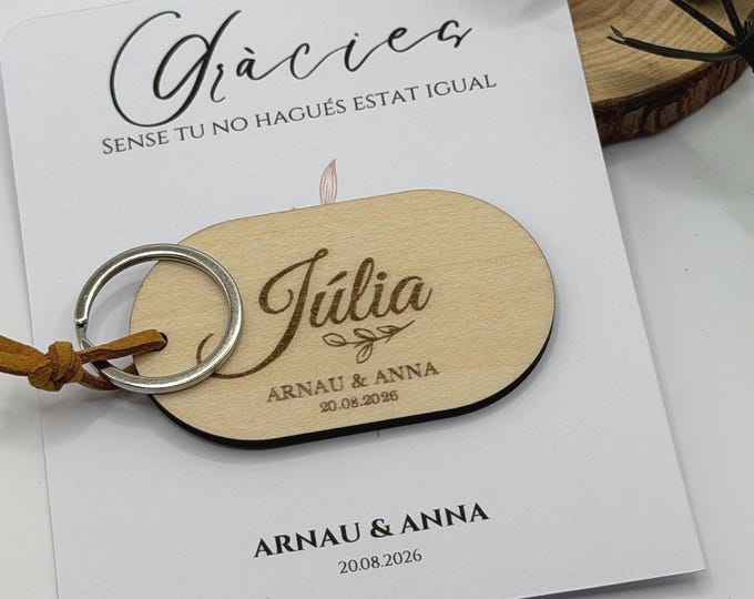 Personalized oval wooden keychain for communion, wedding, christening