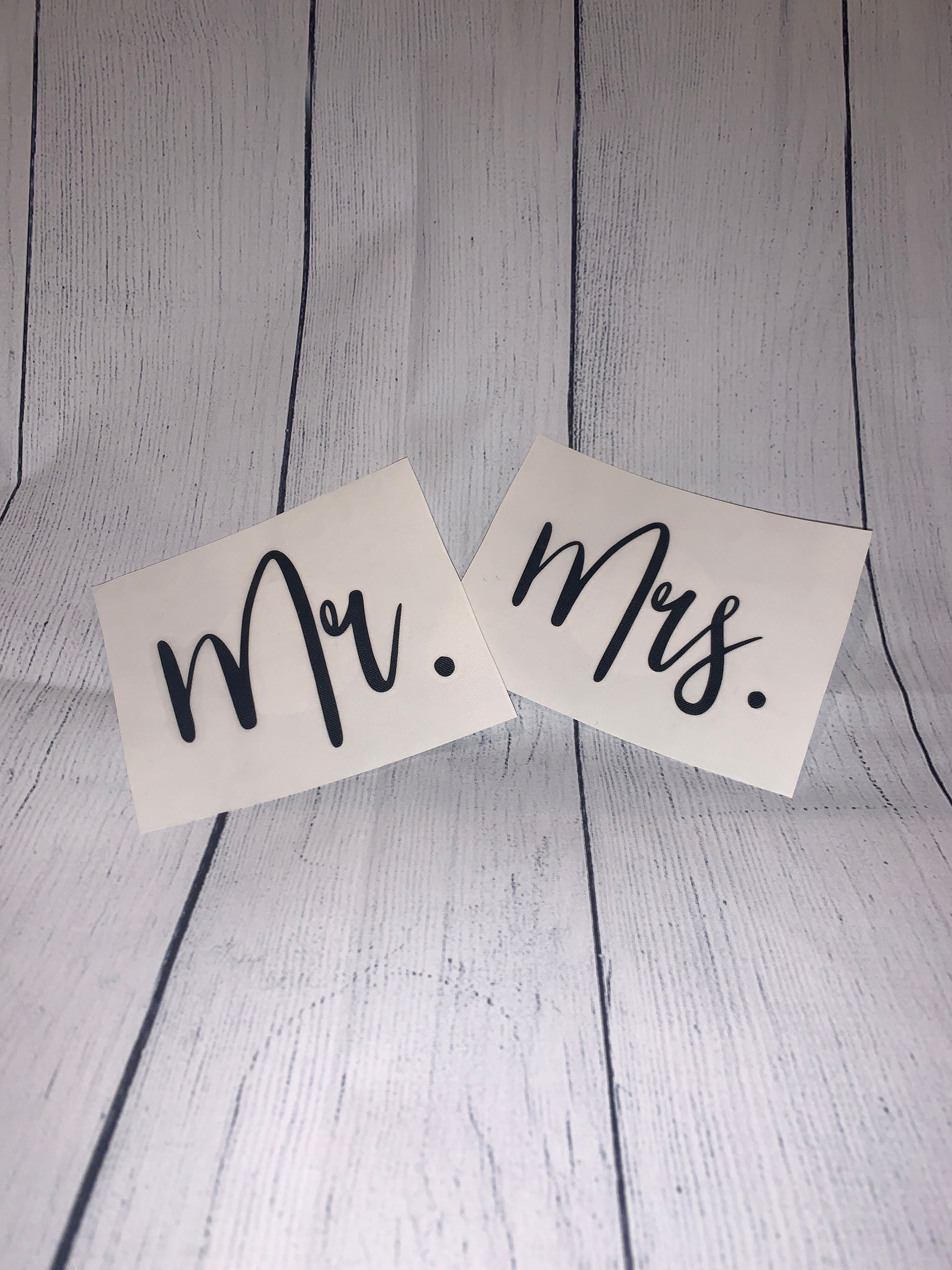 Sticker tête de lit Mr & Mrs