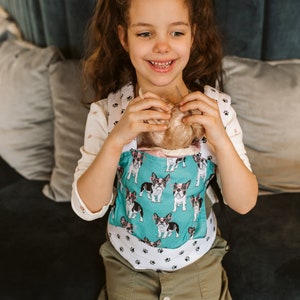 Porta muñecas para niños y sus muñecas, mini porta muñecas reversible, juguete para niños y porta muñecas para niñas y niños, el mejor regalo para niñas
