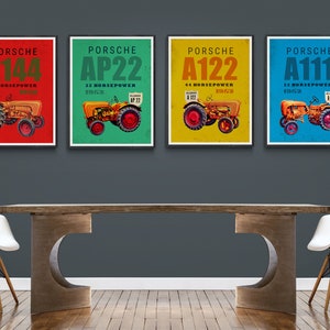 Set di 4 stampe artistiche da parete scaricabili istantaneamente di poster di trattori vintage degli anni &#39;50. Trattori, Porsche, Cavalli, Tipografia, Colorato, Vintage