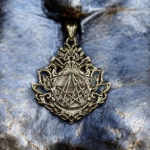 Seal Sigil of the Necronomicon Pendant, Sigil of Gateaway Pendant, Amulet Talisman Satanic Protective Gift Brass Jewelry