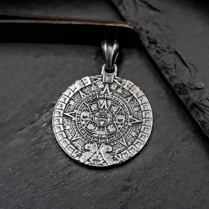 Aztec Calendar Pendant, Mayan Calendar Pendant,  Mayan Pendant, Mexican Pendant, Aztec calendar Solid 925 Sterling Silver Pendant