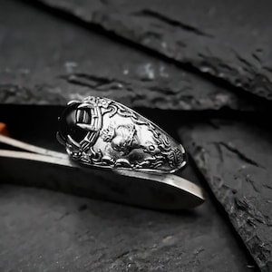 925 Sterling Silver Onyx Sacred Heart Ring Mens Biker Punk Sacred Heart Of Jesus God Cross Amulet Gift Jewelry