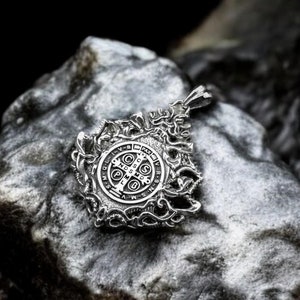925 Sterling Silver Saint Benedict Men Signet Pendant, St Benedict Cross Demon Pendant, Medal Exorcism Catholic Protective Amulet Jewelry