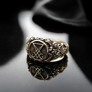 Sigil of Lucifer Ring, Occult Goth Gothic Devil Seal of Satan Ring, Amulet Ring Protection Brass Jewelry Gift for him