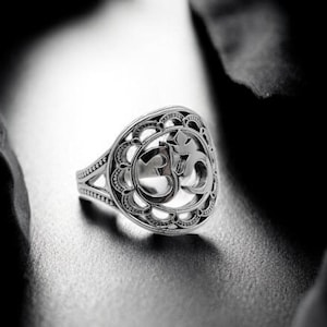 925 Sterling Silver Yoga Aum Ohm Om Signet Ring For Women For Men, Amulet jewelry, Talisman Protective Amulet Ring Gift For Men&#39;s