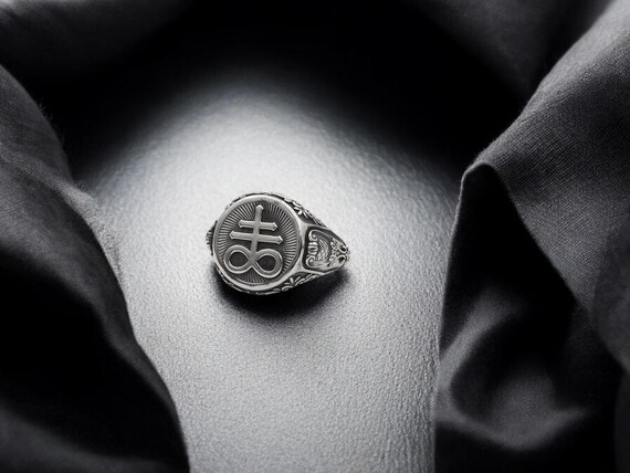 Sterling Silver Leviathan Cross Ring, Satanic Brimstone Ring - Etsy