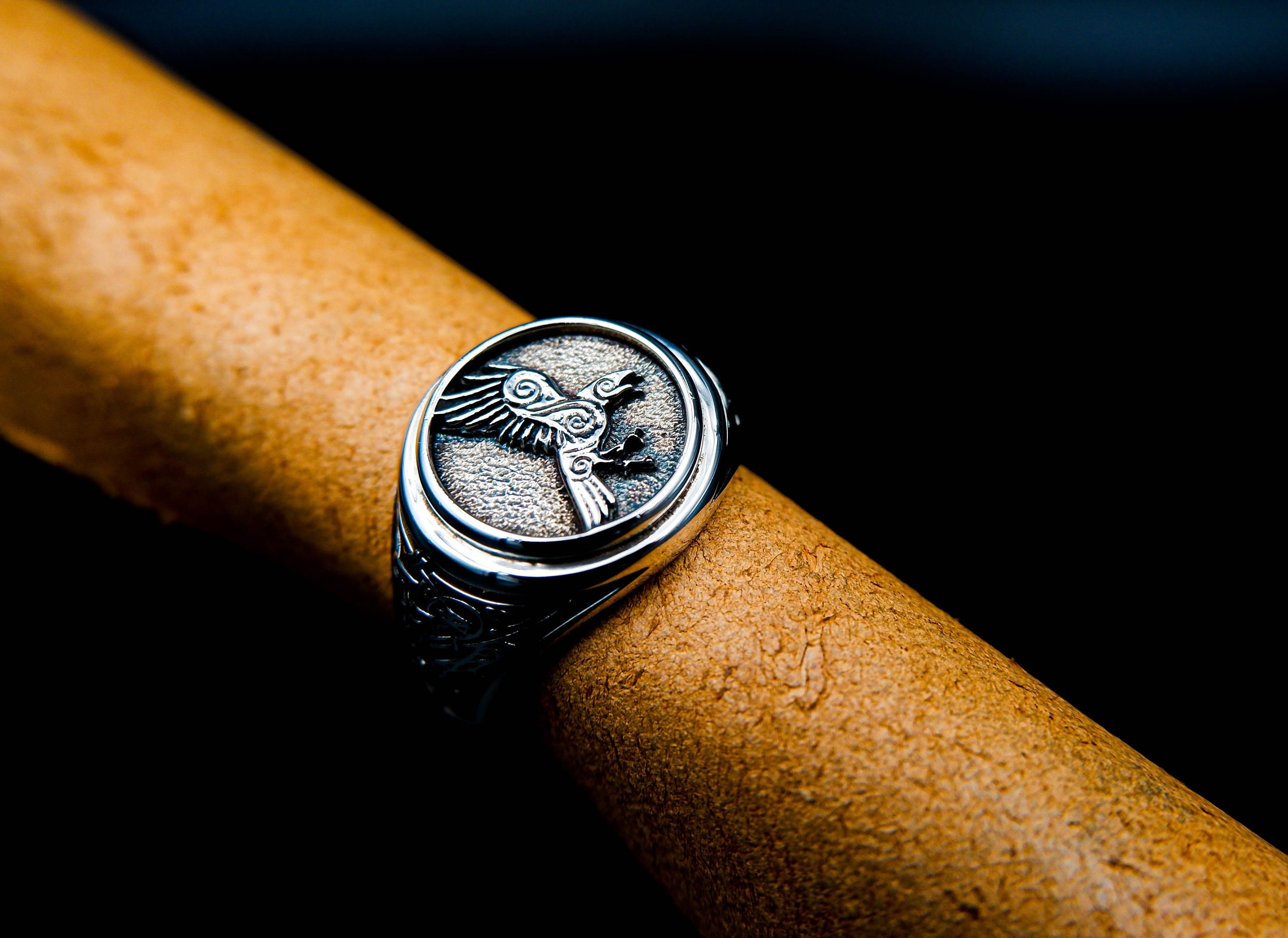 Hugin and Munin Ring Odins Ravens Ring Viking Ring Scandinavian Norse Viking Jewelry with 925 Sterling Silver Hugin and Munin Ring Odins Ravens Ring Viking Ring Scandinavian Norse Viking Jewelry with 925 Sterling Silver