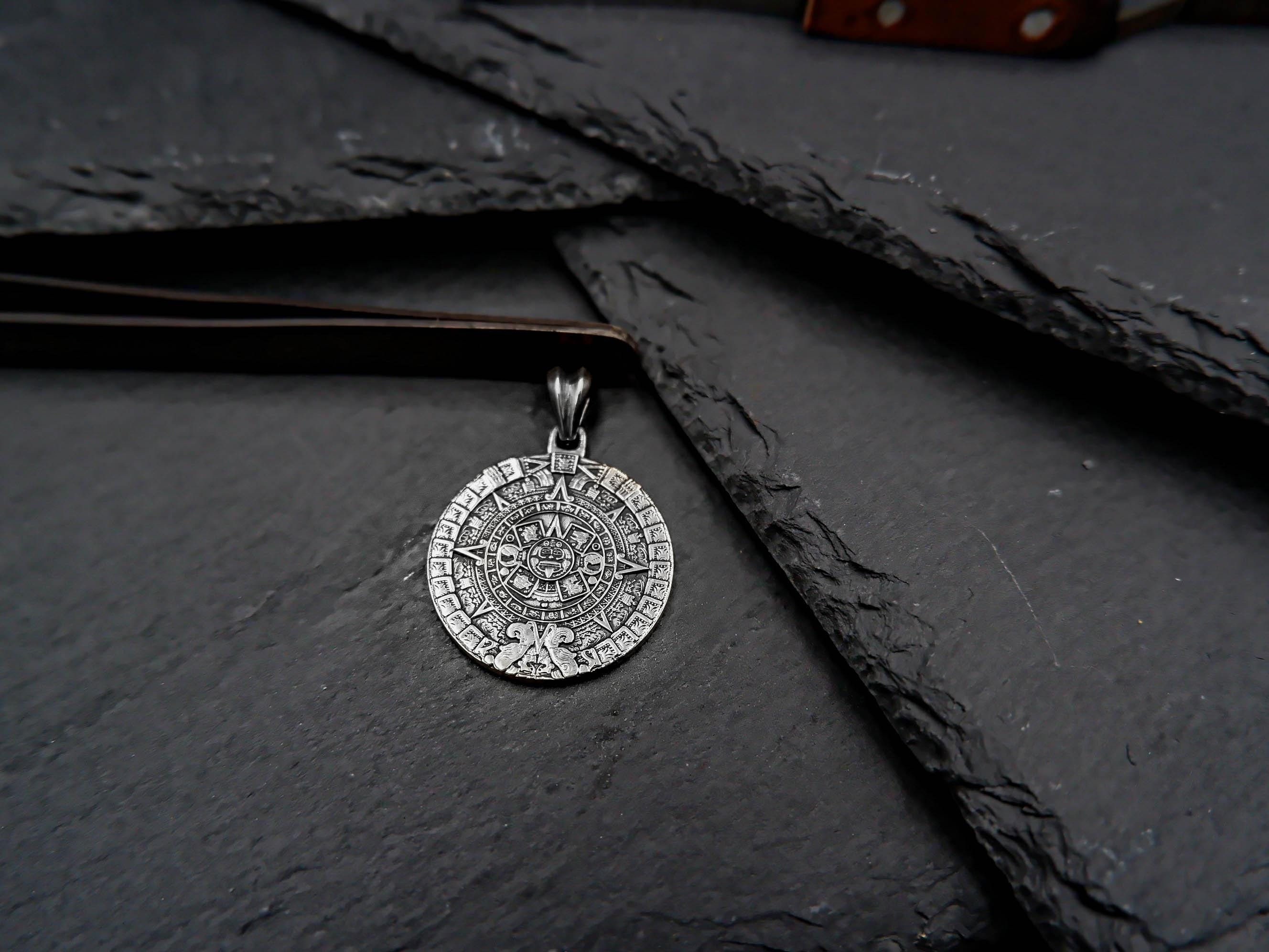 Pendentif Argent Plaqué Or Motif Calendrier Maya Argent Sterling Centre Plaque Or Mixte Symbole De Protection Argent Sterling P