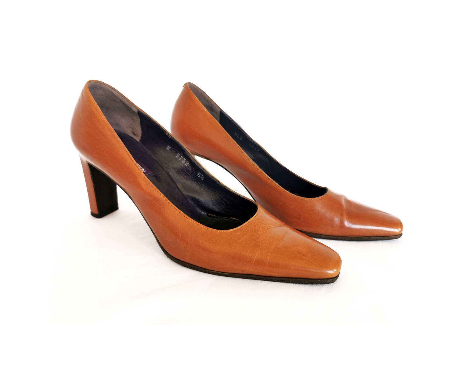 ralph lauren cognac pumps