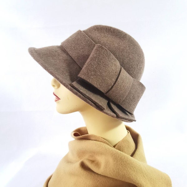 COTSWOLD Vintage Beige Ladies Wool Hat, Beige Brown Ladies Smart Wool Hat, Winter Wool Hat, Ladies Bucket Hat, Cloche hat, Chapeau Femme